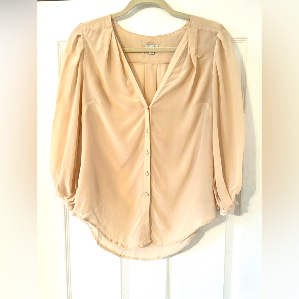 Odille V-neck Silk Cream Button-Up Blouse
